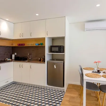 Apartment Oliveira Apartment's *