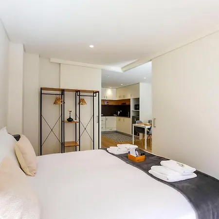Oliveira Apartment's Apartment