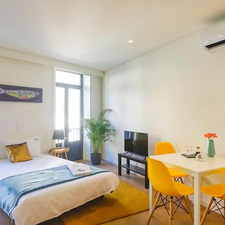 Apartment Oliveira Apartment's *
